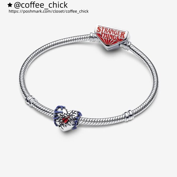Pandora Stranger Things Glow-in-the-dark Heart Charm - Picture 3 of 6
